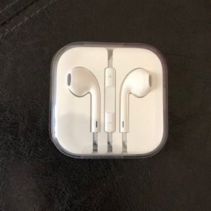 iPhone headphones